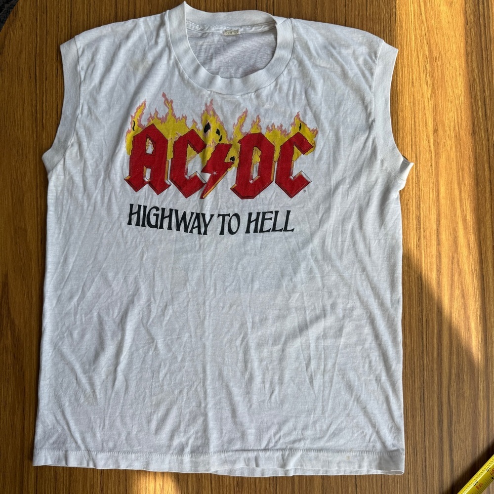 Vintage 80s AC/DC Highway to Hell Tee Screen Stars Single Stitch Double Sided L